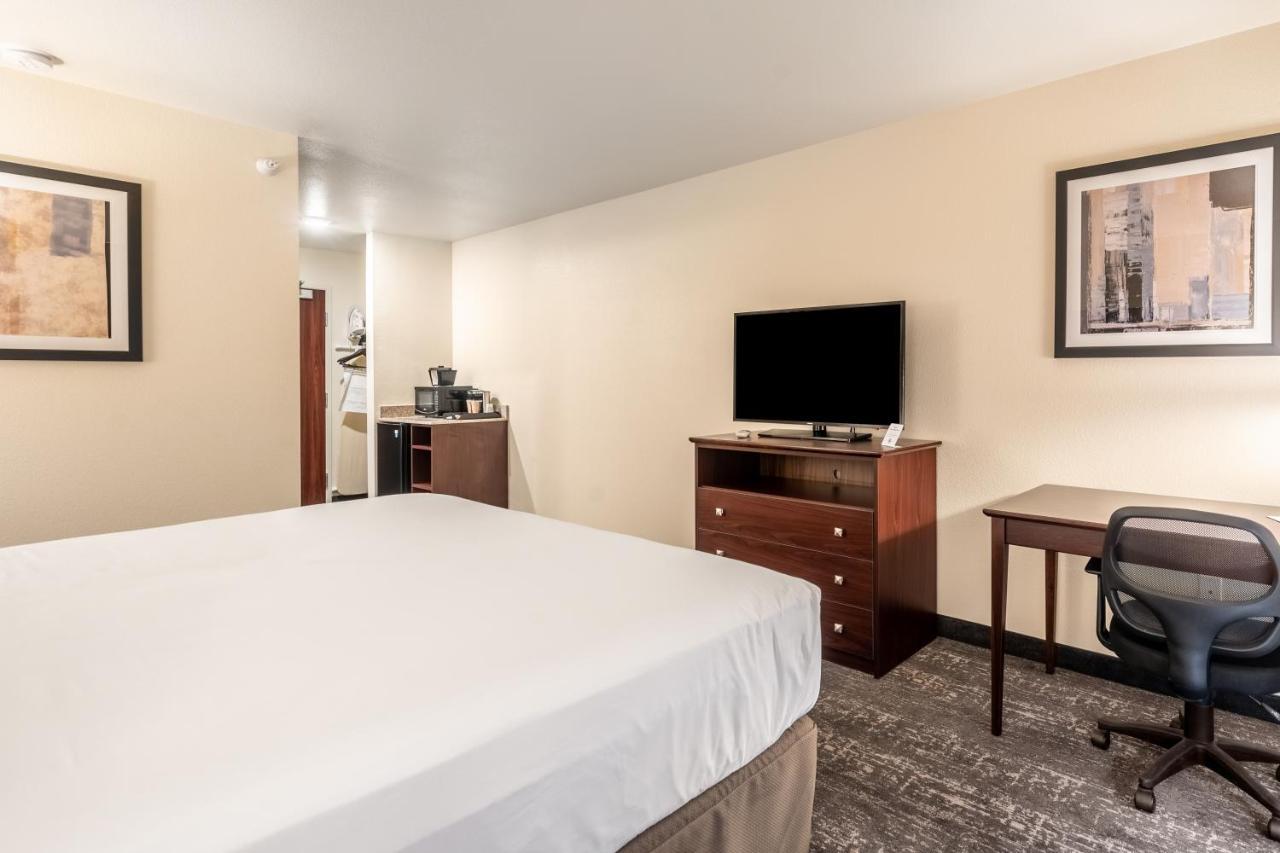 Cobblestone Inn & Suites - Kermit エクステリア 写真
