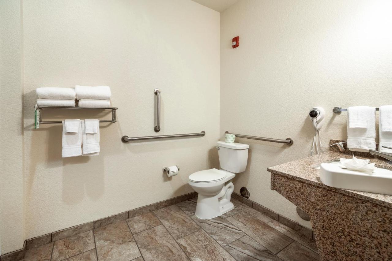 Cobblestone Inn & Suites - Kermit エクステリア 写真